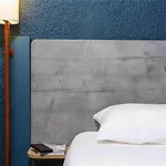 Hotel Ibis Budget Sud Pres D'arenes