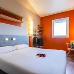 Ibis Budget Sud Pres D'arenes 2*