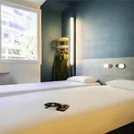 Hotel Ibis Budget Sud Pres D'arenes
