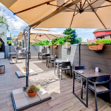Ibis Budget Sud Pres D'arenes فندق 2*