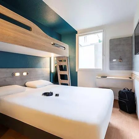 Hotel Ibis Budget Sud Près D'arènes