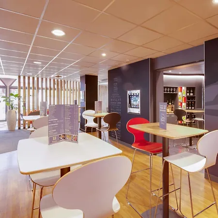 Hotel Ibis Budget Sud Pres D'arenes