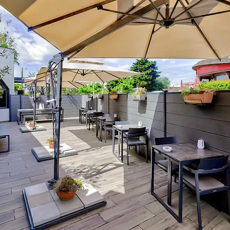 Ibis Budget Sud Pres D'arenes 2* מונפלייה