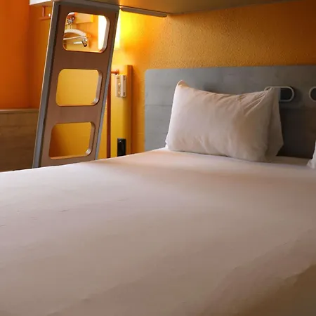 Hotel Ibis Budget Sud Pres D'arenes 2*