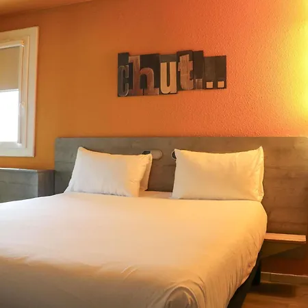 Ibis Budget Sud Pres D'arenes 2*