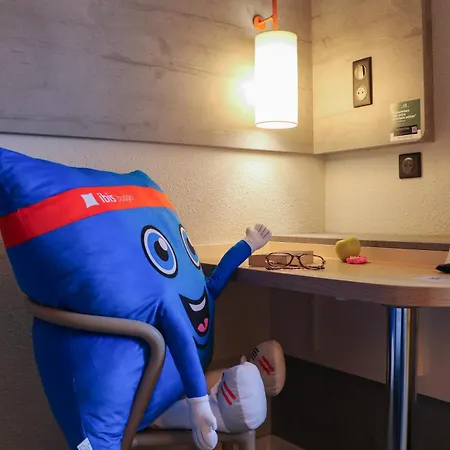Ibis Budget Sud Pres D'arenes