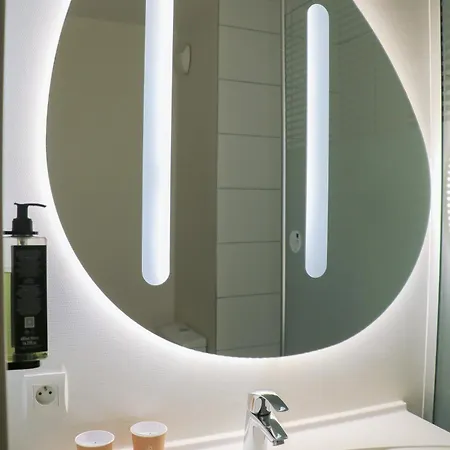 Ibis Budget Sud Pres D'arenes Hotel