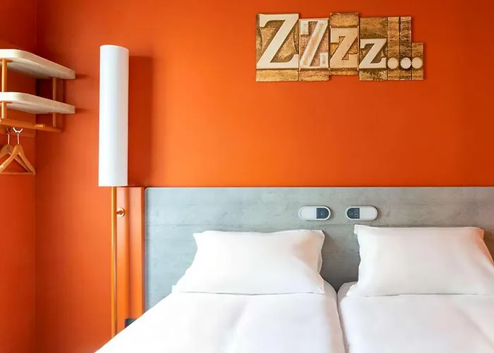 Ibis Budget Sud Pres D'arenes ホテル