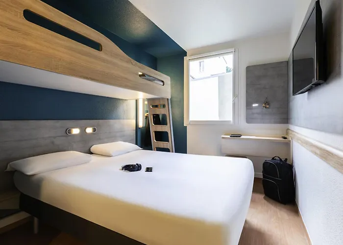 Ibis Budget Sud Pres D'arenes ホテル