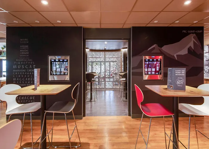 Hotel Ibis Budget Sud Pres D'arenes 2*