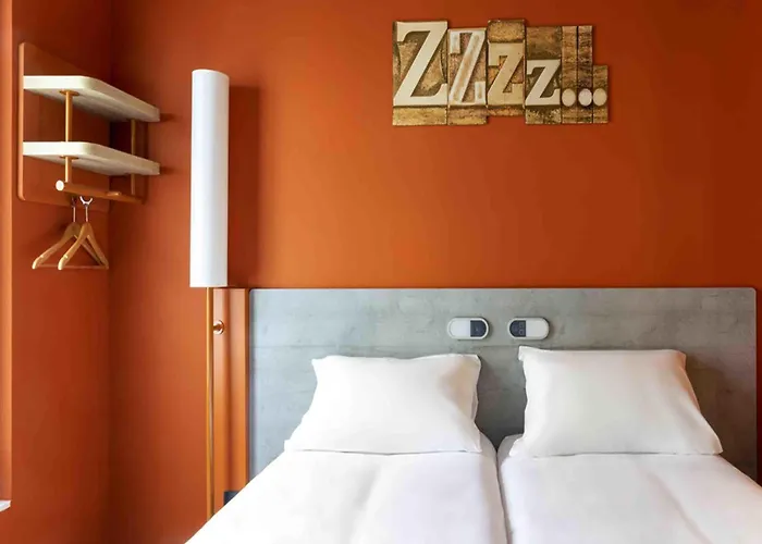 Ibis Budget Sud Près D'arènes 2*